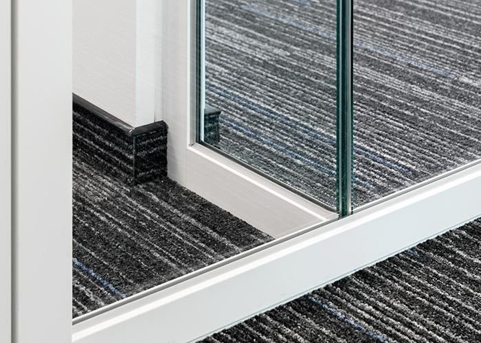 Single Glazed Demountable Glass Partition System Single Layer Laminated Glass Partition